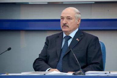 Лукашенко объяснил отключение интернета в Беларуси