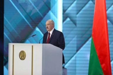 Лукашенко высказался об украинских корнях и разговоре с Шойгу