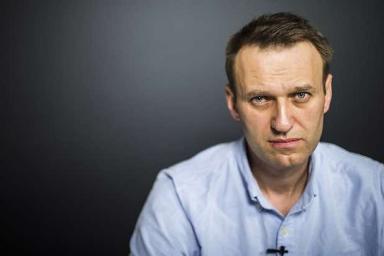 Германия отказалась раскрывать данные о соратнице Навального и бутылке