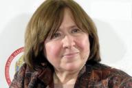 МИД Германии объяснил причину приезда Алексиевич в страну