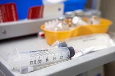 Больница в Санкт-Петербурге проведет испытания американской вакцины