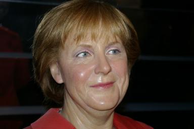 Меркель сообщила, когда Евросоюз отреагирует на ситуацию с Навальным