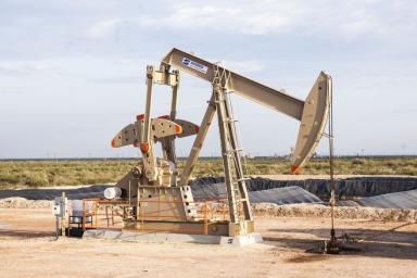 МЭА улучшило прогноз по спросу на нефть в 2021 году