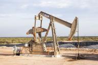 Минэнерго РФ: восстановление спроса на нефть займет 2-3 года