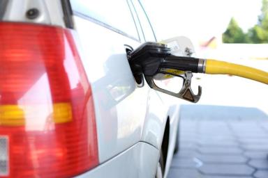 «Русский стандарт» сообщил о росте спроса на дешевый бензин