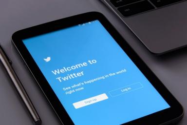 Twitter ввел санкции против РИА Новости