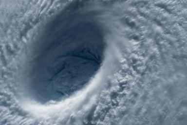 На Японию обрушился супертайфун, на очереди Корея и Приморье