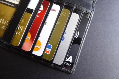 «Лишние» банковские карты могут привести к потере денежных средств