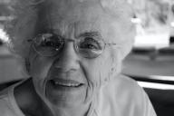 Женщина убила свою 84-летнюю мать и заявила, что отправляет ее в лучший мир