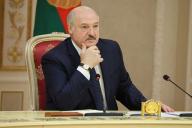 Лукашенко заявил об экономической войне