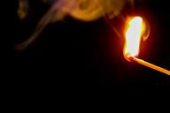 Житель Барнаула избил своих знакомых, а затем сжег заживо