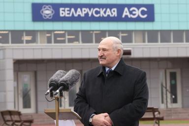 Лукашенко сказал, что после запуска АЭС Белоруссия станет ядерным государством