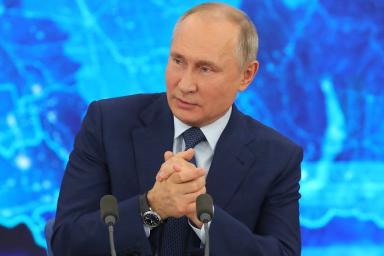 Британский журналист объяснил, почему сбежал с пресс-конференции Путина