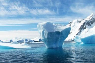 Над Антарктикой закрылась озоновая дыра огромных размеров