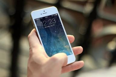 Apple создадут новый смартфон с гибким корпусом