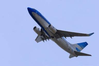 Летевший в Крым пассажирский самолет экстренно прервал полет
