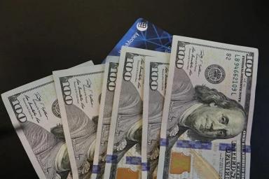 Конгресс США заявил, что санкции негативно влияют на доллар