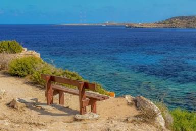 Российских туристов не будут пускать на Кипр с 1 марта