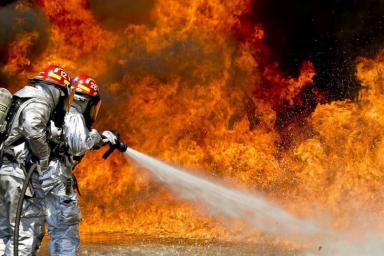 В Татарстане сгорел памятник из огнеупорного материала