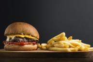 Названы продукты, которые больше всего вредят сердцу