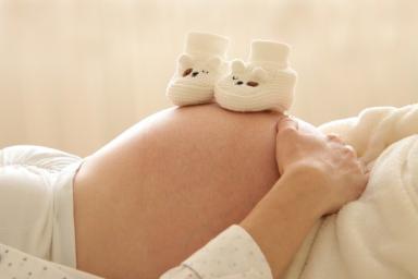 Россиянка скрыла беременность от семьи и задушила ребенка после домашних родов