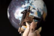 Троих российских подростков отдадут под суд за подготовку к терроризму