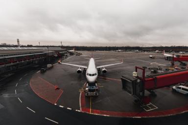 Boeing выкатился за пределы полосы в аэропорту Симферополя