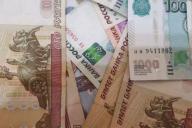 Россияне захотели получать от государства по 30 тысяч рублей просто так