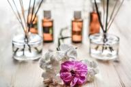 7 трюков с парфюмом, зная которые, вы будете приятно пахнуть