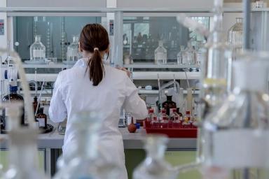 В России создадут десятки лабораторий для выявления новых вирусов