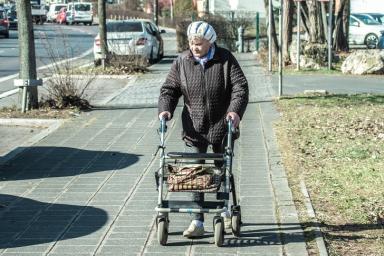 Долгожителям предложили выплачивать до 25 тысяч рублей