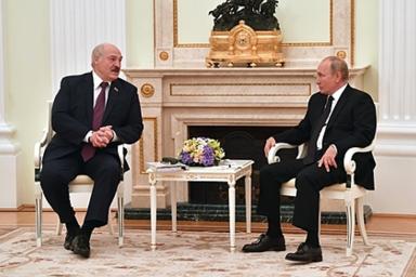 Путин назвал переговоры с Лукашенко насыщенными и конструктивными