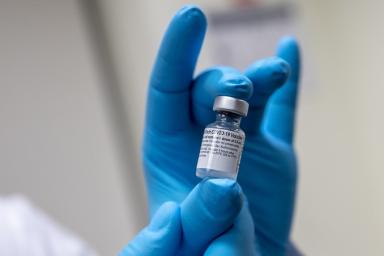 В Минздраве назвали общее число вакцинированных от коронавируса