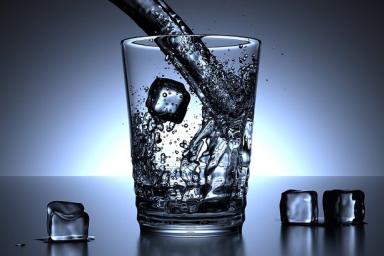Почему нельзя допускать дефицит воды в организме: 6 причин