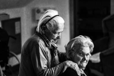 Пожилые Женщины