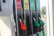 В Минэнерго заявили об искусственном занижении цены на бензин в России