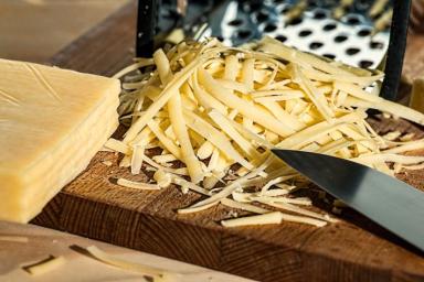 6 способов проверить сыр на натуральность в домашних условиях