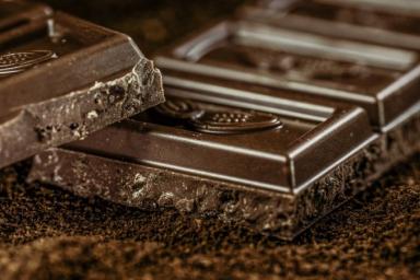 Тёмный шоколад и ещё 6 продуктов, которые помогают подавлять аппетит
