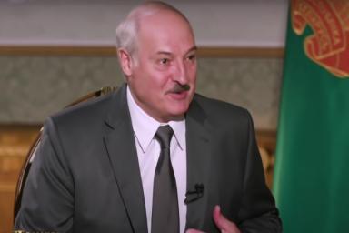 Президент Беларуси Александр Лукашенко заявил, что был инфицирован омикрон-штаммом