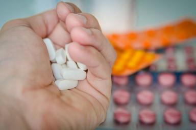 В Роспотребнадзоре заявили о создании таблетки, способной полгода защищать от ВИЧ