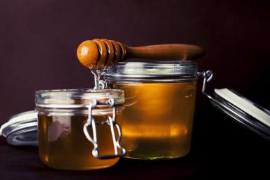 Можно ли есть мед, которому более 5 лет: ответ многих удивит