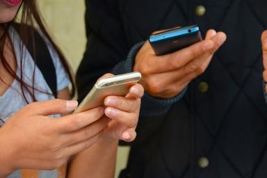 Использование мобильных не увеличивает риск опухоли мозга у молодежи