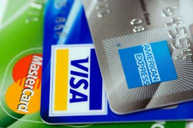 Эксперт рассказал, стоит ли опасаться блокировки карт Visa и Mastercard