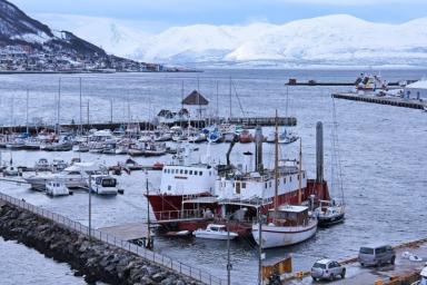 Роботизированная подводная лодка впервые исследует нижнюю часть ледников Гренландии