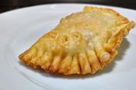 Как сделать максимально вкусные чебуреки: 3 секрета приготовления