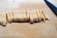 Как правильно и быстро разморозить тесто: о чем нужно помнить хозяйке