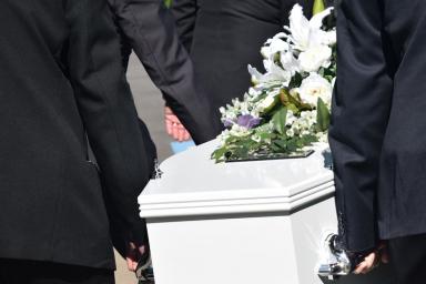 Госдума рассмотрит законопроект о похоронном деле