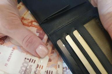 Российские банковские карты перестали работать на Украине