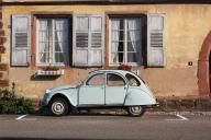 машины из пластика 