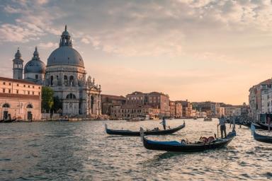 В Венецию начнут пускать только по предварительной регистрации